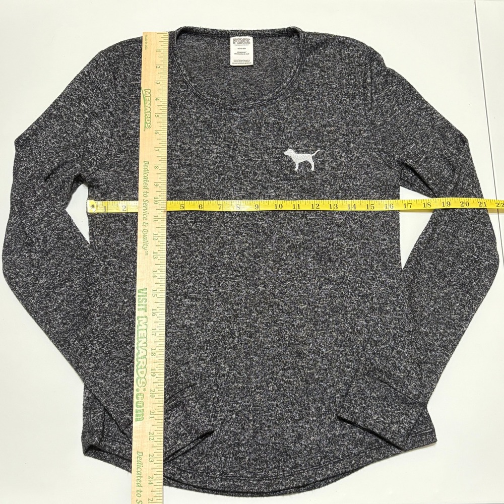 PINK Victoria's Secret‎ Womens Long Sleeve Sleepwear Top M Gray Glitter Dog Logo - Picture 6 of 12